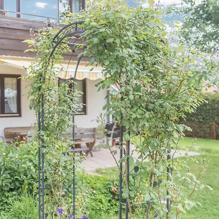 アパート Beim Nik Mit Wanderreitstation Höslwang